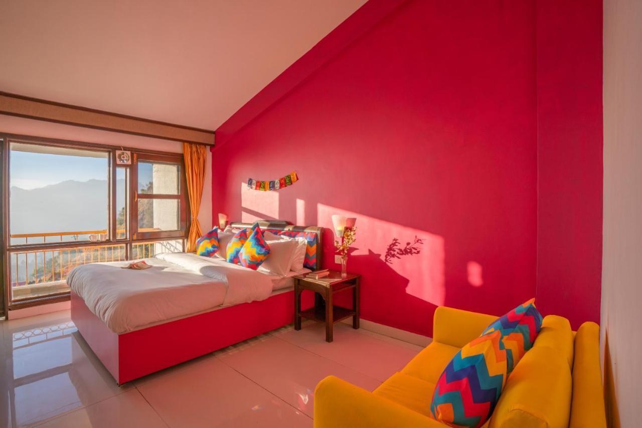 Gostops Mussoorie, Picture Palace Екстер'єр фото